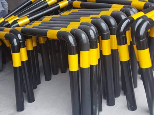 U型防撞護(hù)欄