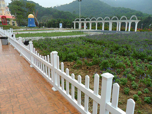 pvc園林護(hù)欄